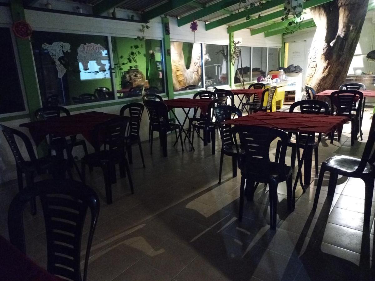 Puerto Pirámides Complejo Aloha酒店 外观 照片